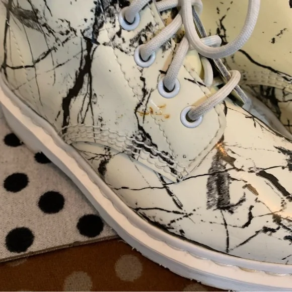 Dr Martens Pascal Marble Leather Boots - Picture 10 of 11